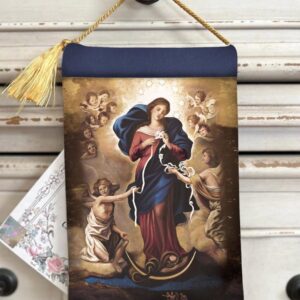 Saint Mary Unknot Velvet Blessing Carrier: Catholic gift.